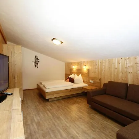 House In With Panoramic Views Zell am Ziller