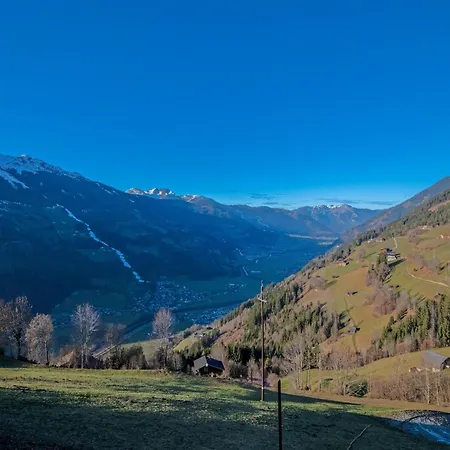 House In With Panoramic Views Casa vacanze Zell am Ziller